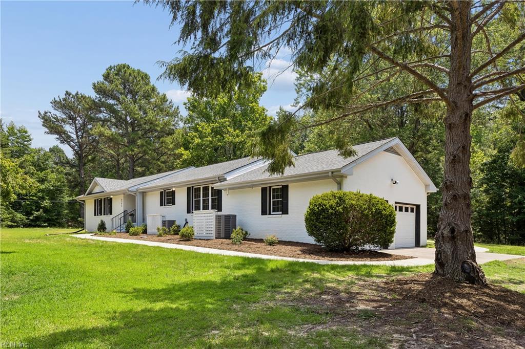 6295 Ark Road Gloucester VA 23061