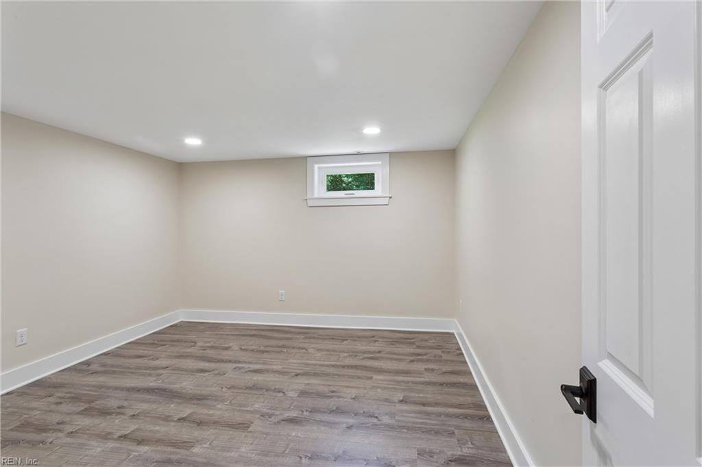 6295 Ark Road Gloucester VA 23061