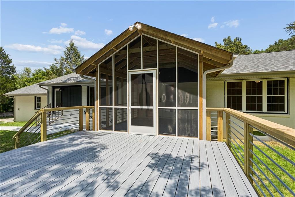 6295 Ark Road Gloucester VA 23061