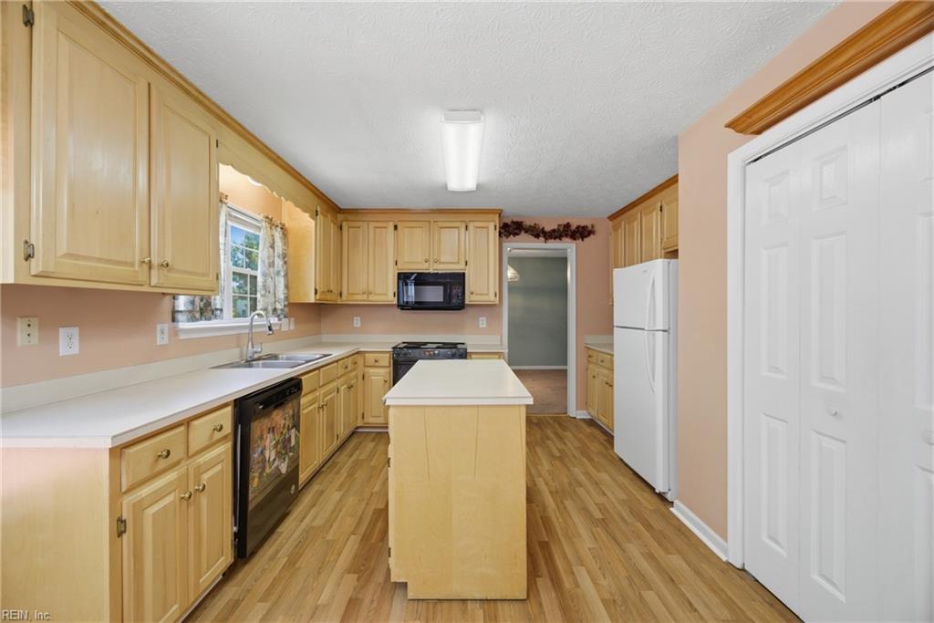 202 Vixen Court Yorktown VA 23693
