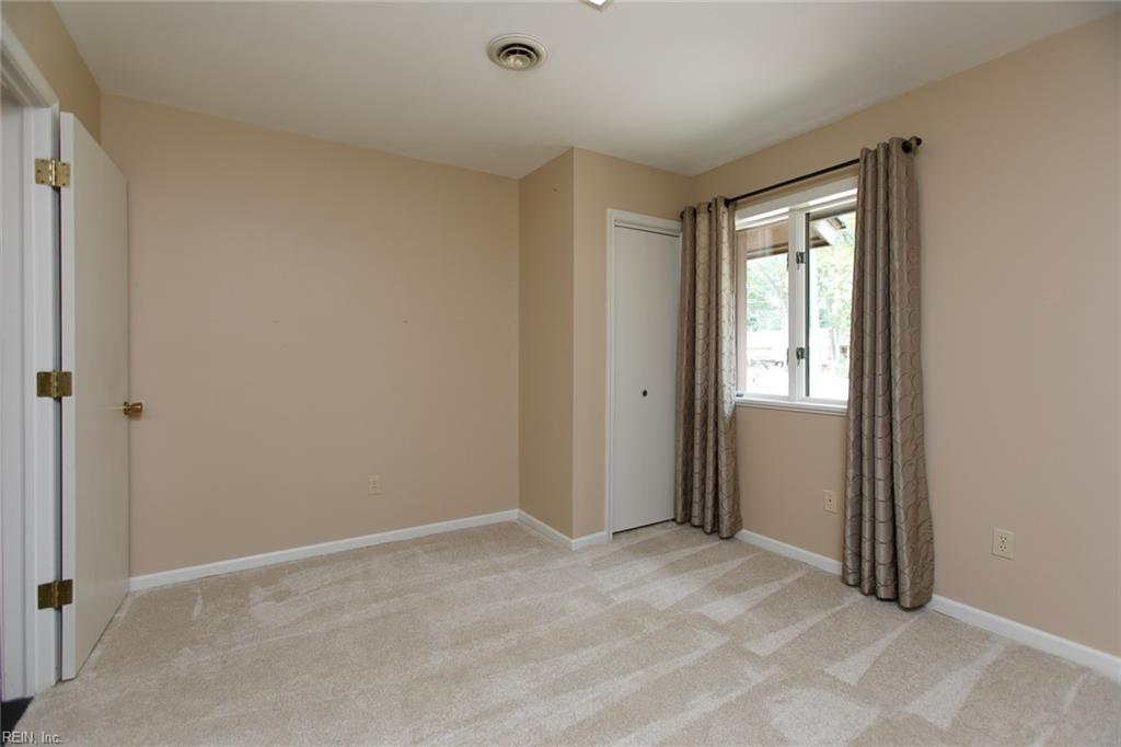 210 Walden Drive Yorktown VA 23692