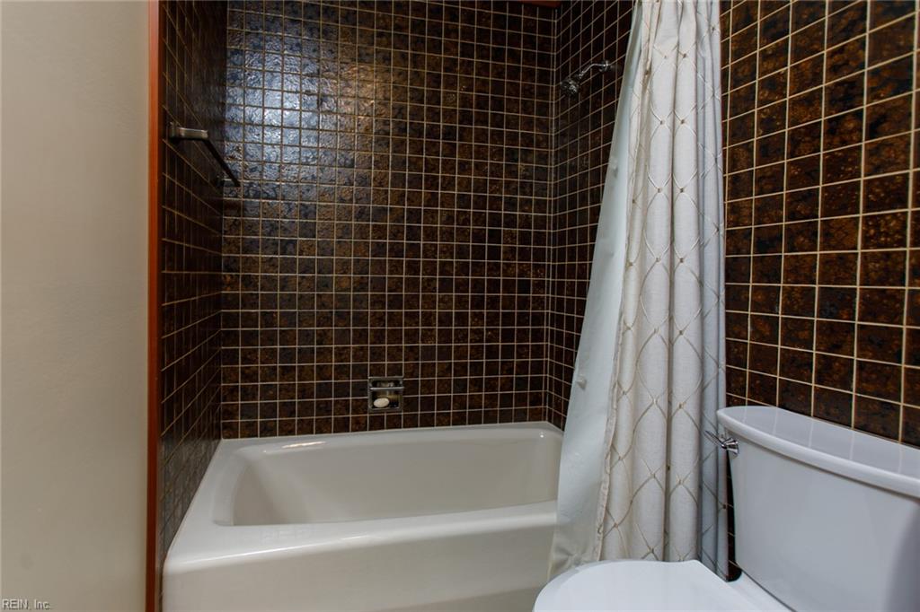 210 Walden Drive Yorktown VA 23692