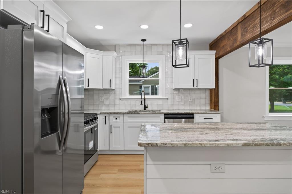 8 E Commodore Drive Newport News VA 23608