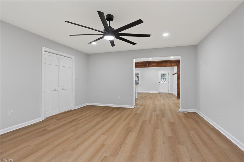 8 E Commodore Drive Newport News VA 23608