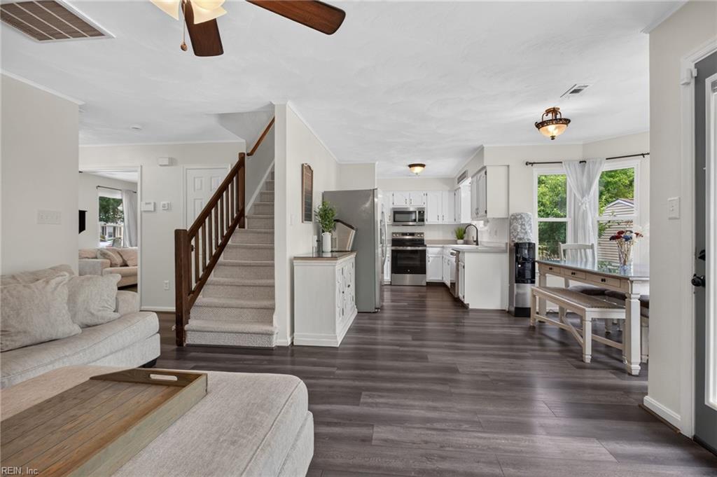 114 Maurice Court Yorktown VA 23690