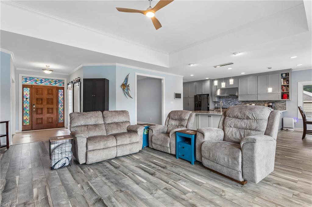 115 Holden Lane Yorktown VA 23692