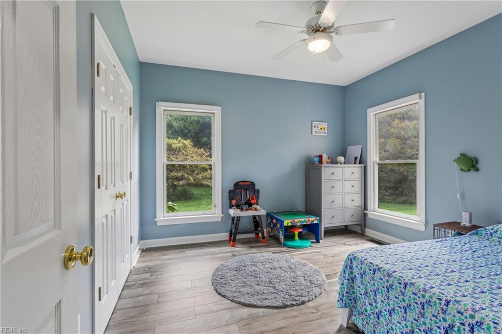 115 Holden Lane Yorktown VA 23692