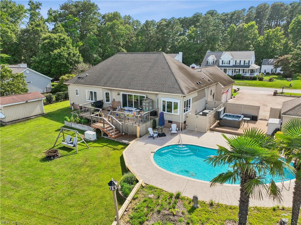 115 Holden Lane Yorktown VA 23692