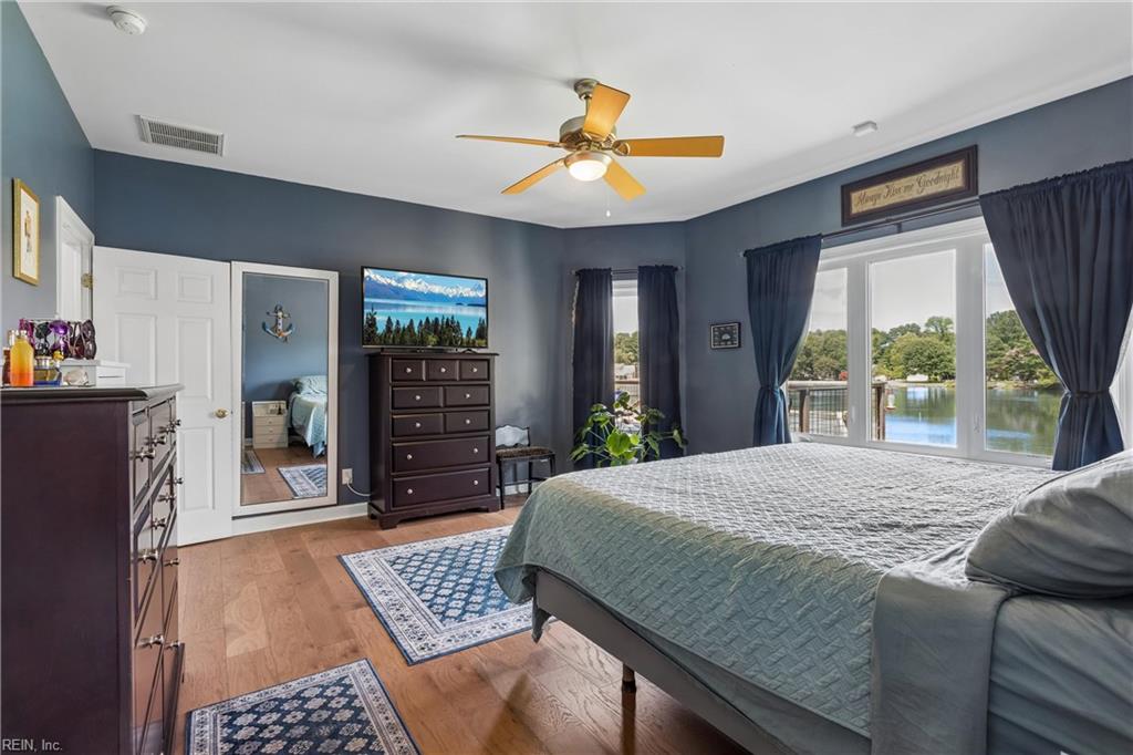 115 Holden Lane Yorktown VA 23692