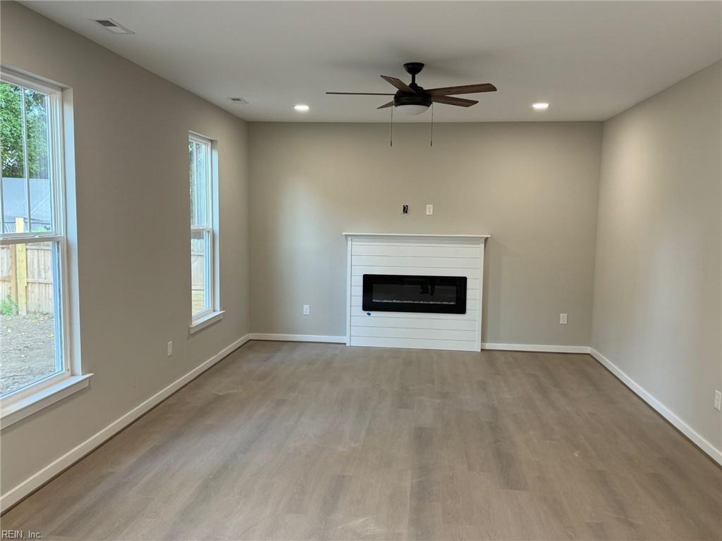 727 Willow Drive Newport News VA 23605