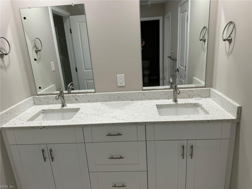 727 Willow Drive Newport News VA 23605