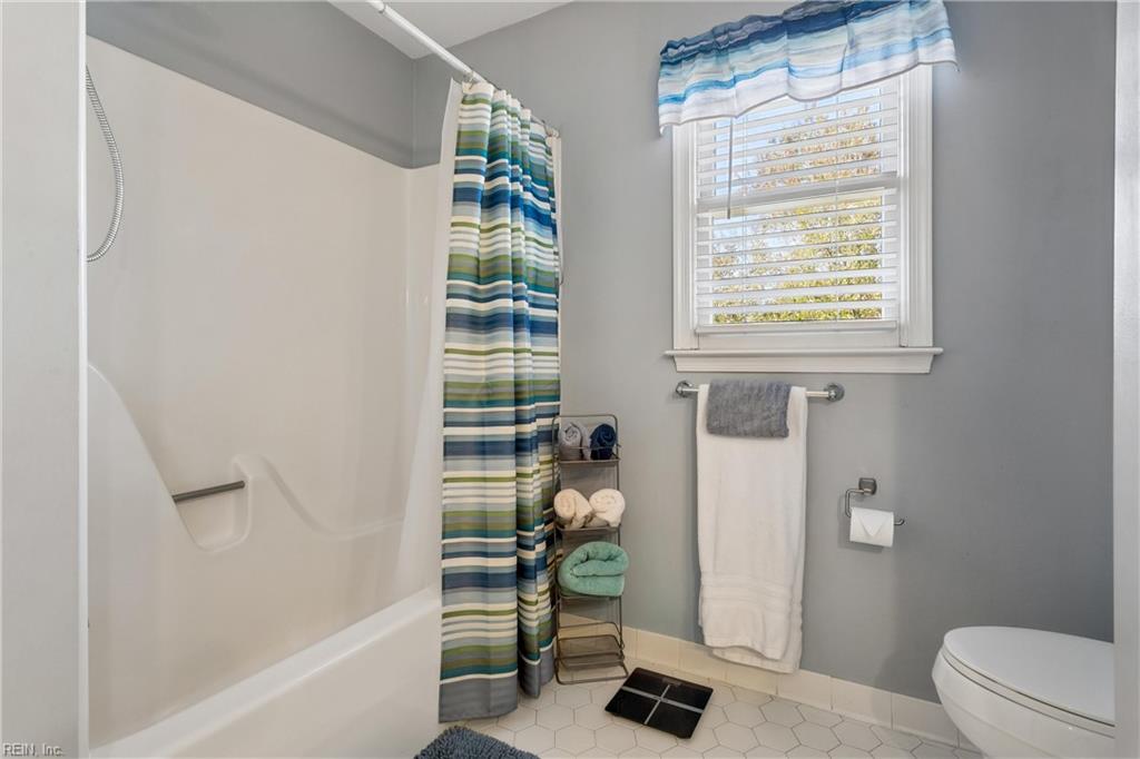 218 Lakewood Park Drive Newport News VA 23602