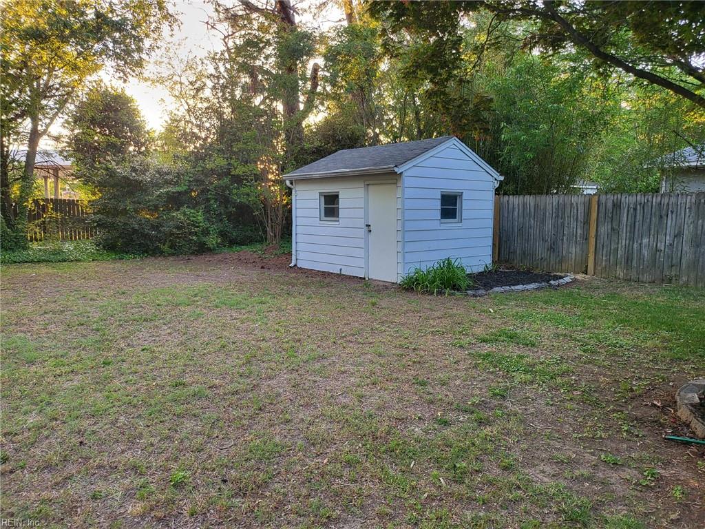 17 Gay Drive Newport News VA 23606