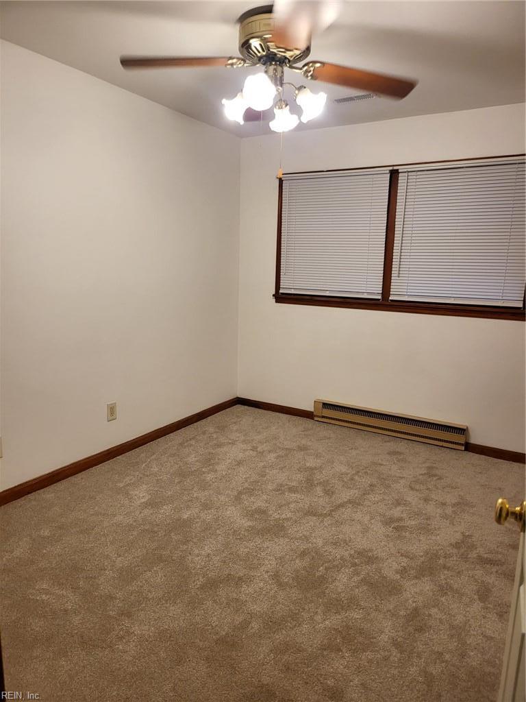 17 Gay Drive Newport News VA 23606