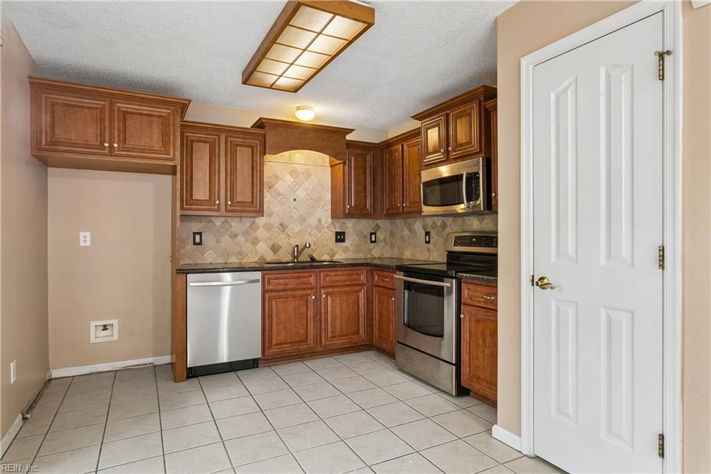 701 Stone Cove Newport News VA 23602