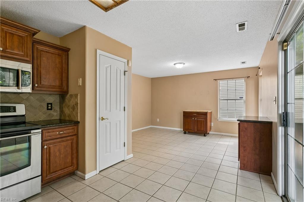 701 Stone Cove Newport News VA 23602
