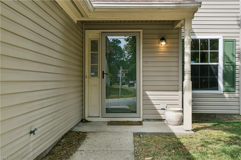 701 Stone Cove Newport News VA 23602