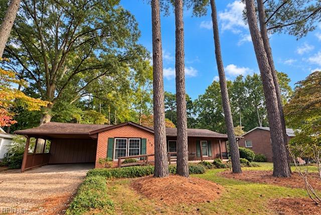 105 Riverside Drive Yorktown VA 23692