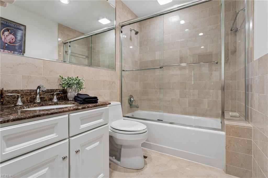 9 Lookout Circle Newport News VA 23606