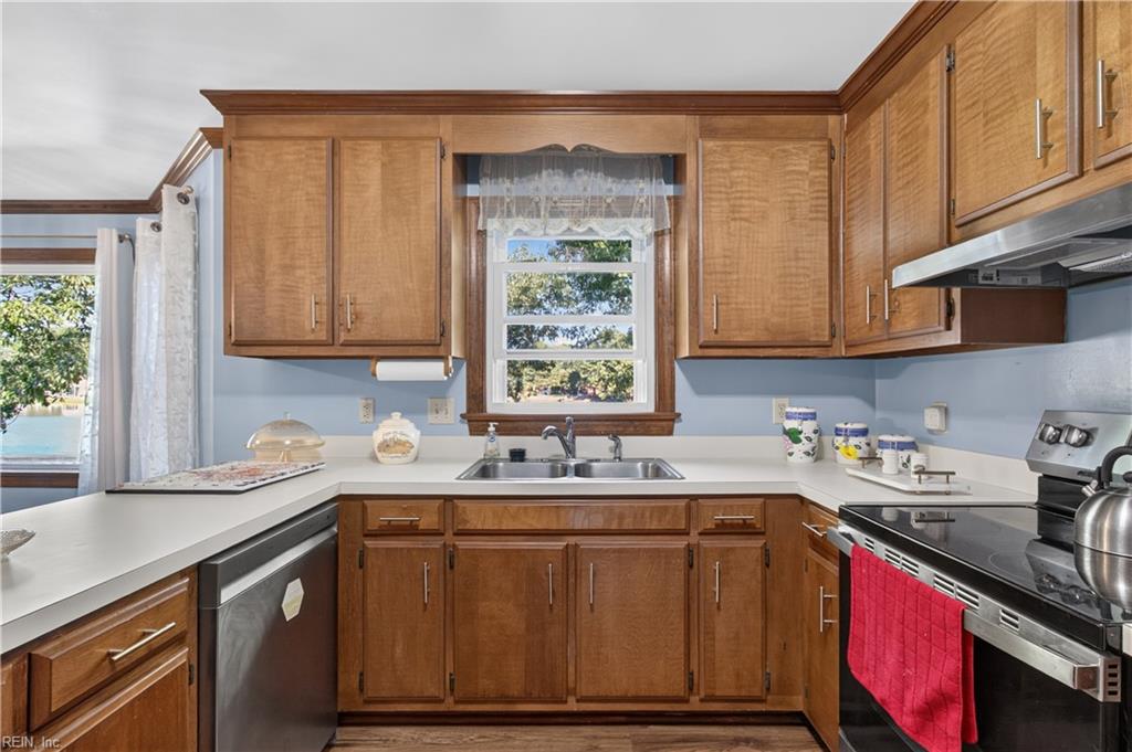 113 Holden Lane Yorktown VA 23692