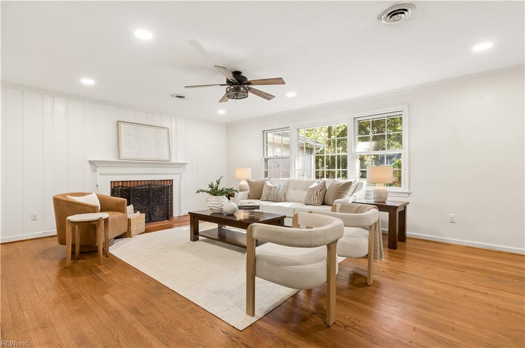 7 Sir Francis Wyatt Place Newport News VA 23606