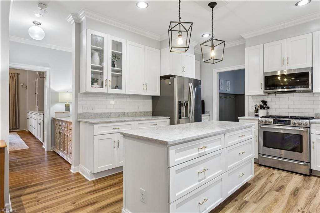 406 Regents Cove Newport News VA 23606