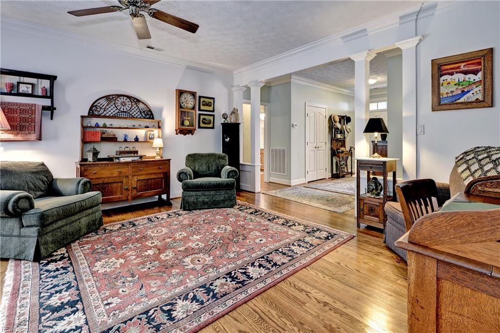 108 Cartgate Williamsburg VA 23188