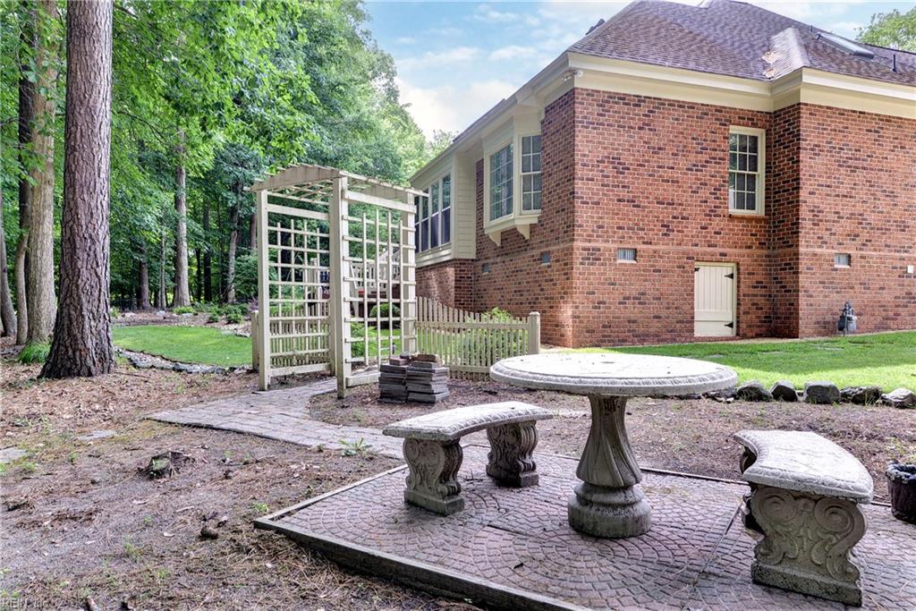 108 Cartgate Williamsburg VA 23188