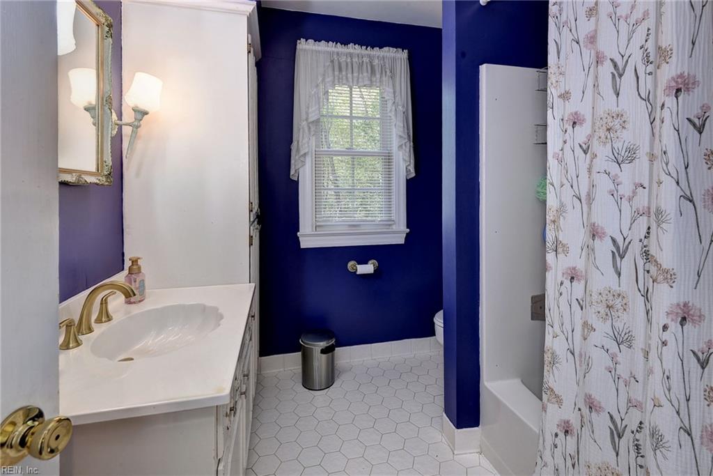 103 Periwinkle Drive Yorktown VA 23692