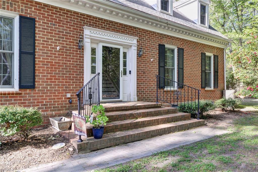103 Periwinkle Drive Yorktown VA 23692