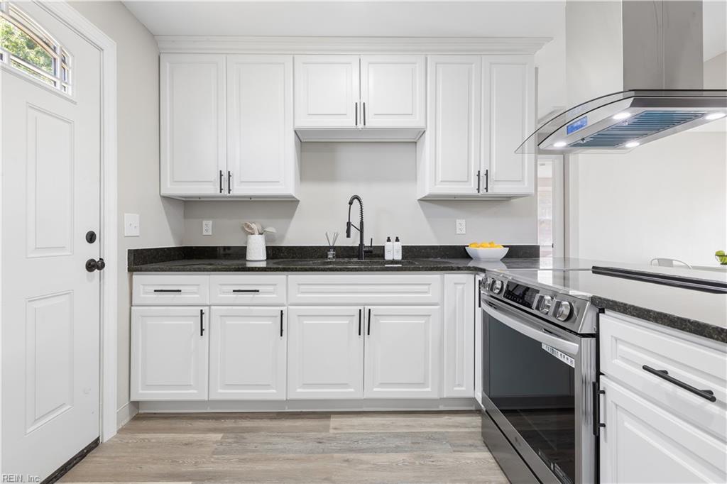 988 15th Street Newport News VA 23607