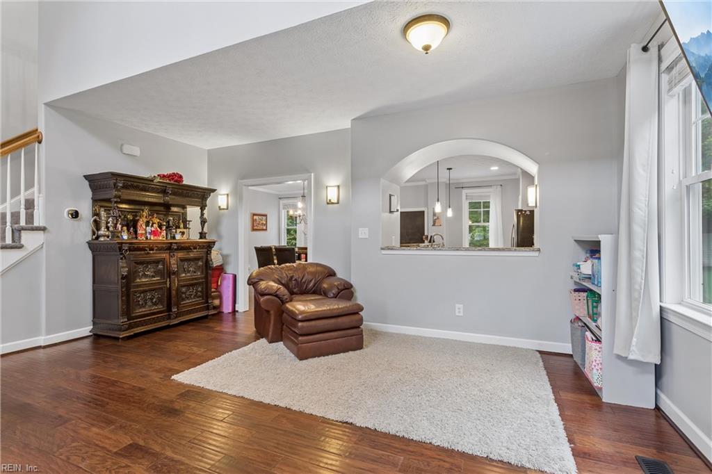111 Perlie Court Yorktown VA 23692