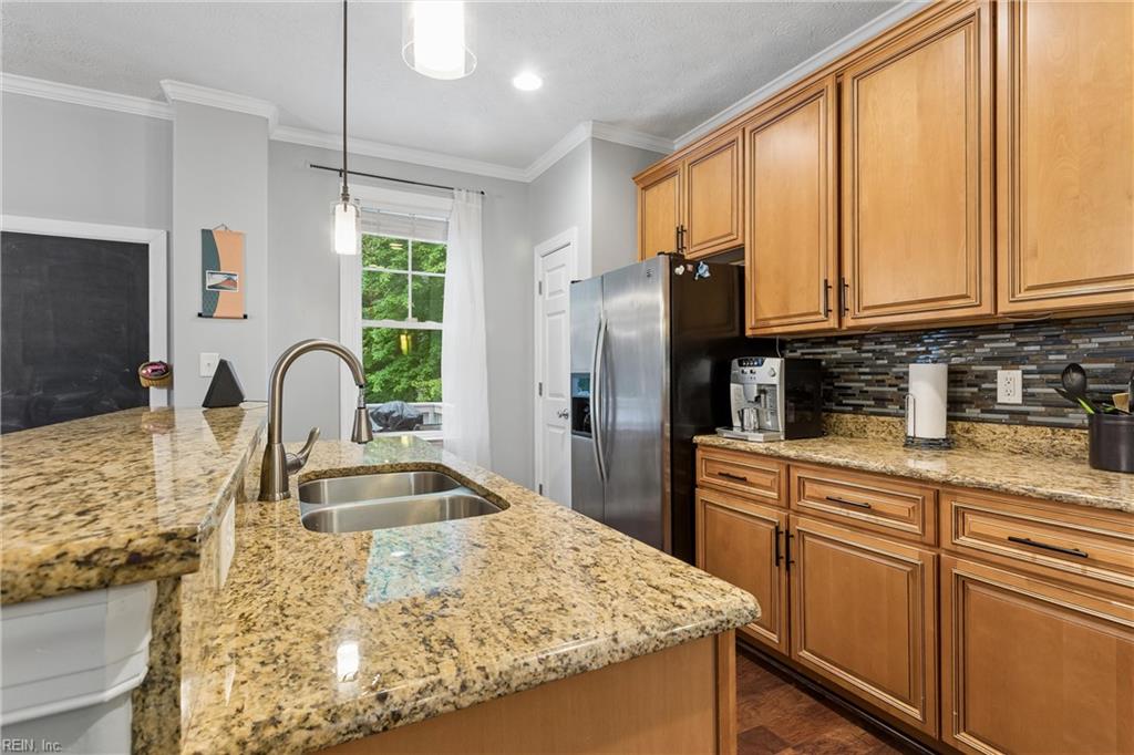 111 Perlie Court Yorktown VA 23692