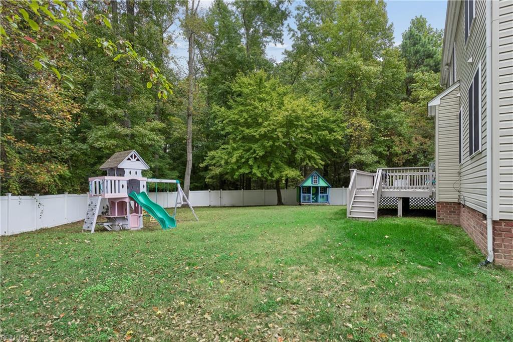 111 Perlie Court Yorktown VA 23692