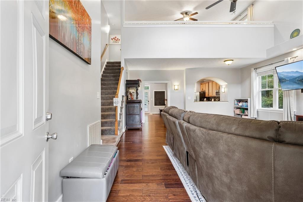 111 Perlie Court Yorktown VA 23692