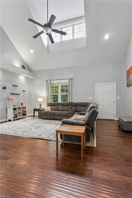 111 Perlie Court Yorktown VA 23692