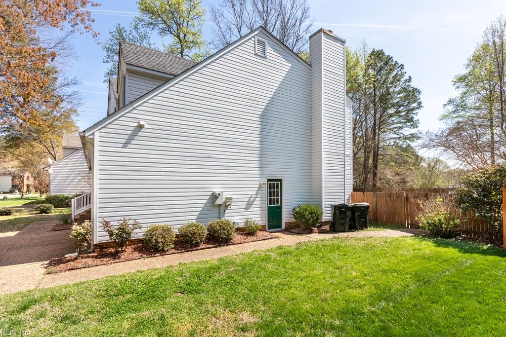106 Willards Way Yorktown VA 23693