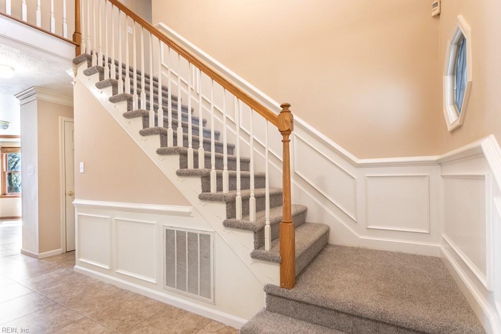 106 Willards Way Yorktown VA 23693