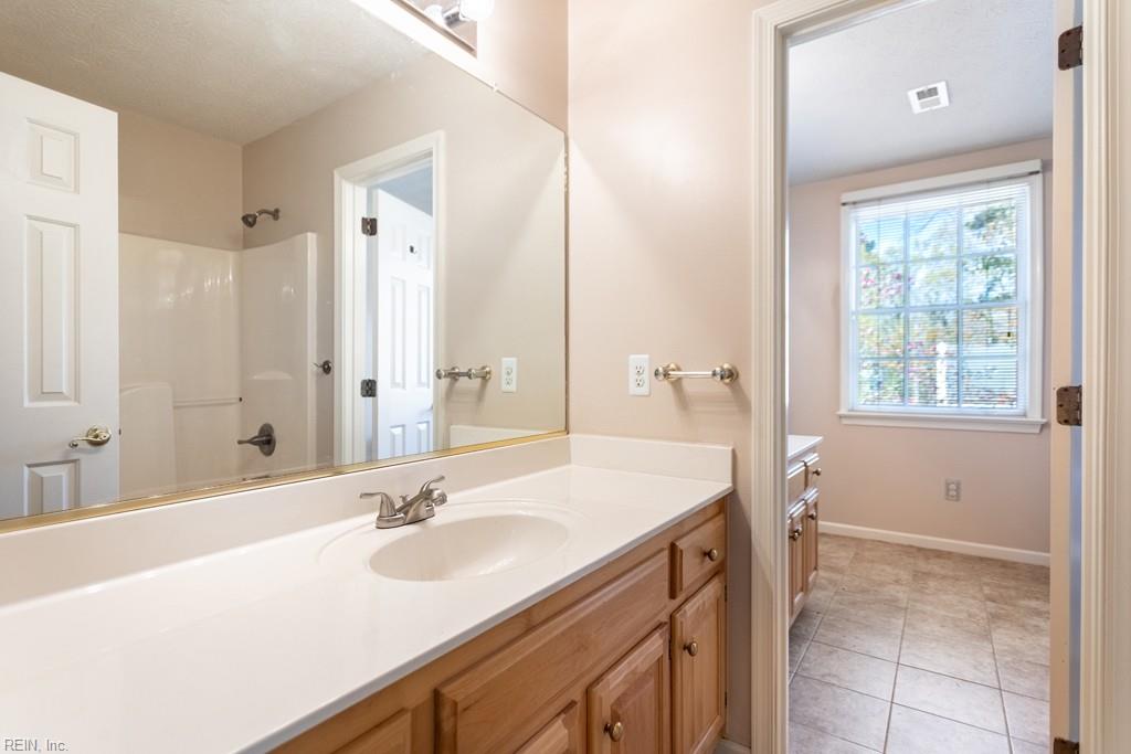 106 Willards Way Yorktown VA 23693