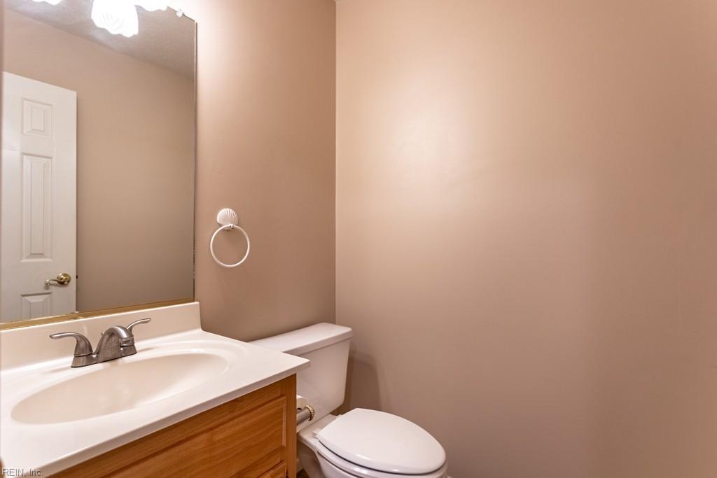 106 Willards Way Yorktown VA 23693