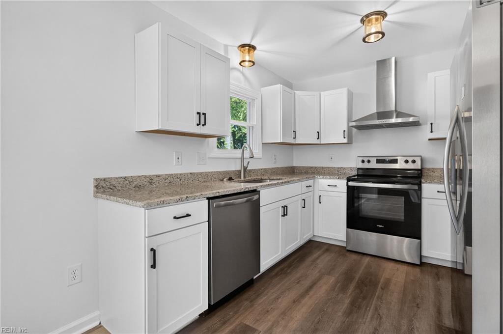 204 Nadine Place Newport News VA 23601