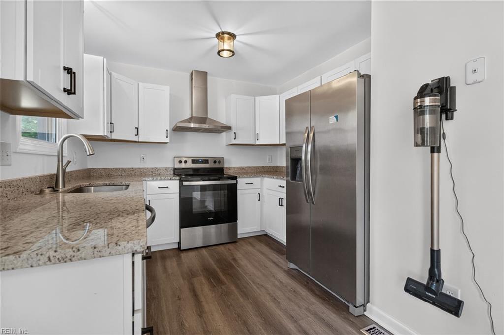 204 Nadine Place Newport News VA 23601
