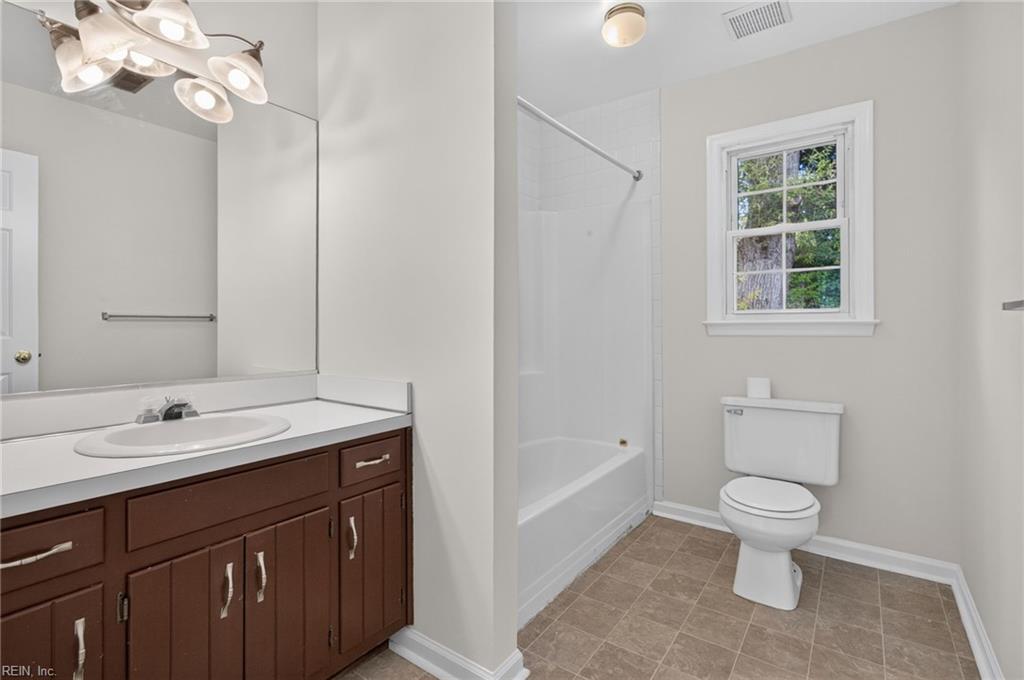 204 Nadine Place Newport News VA 23601