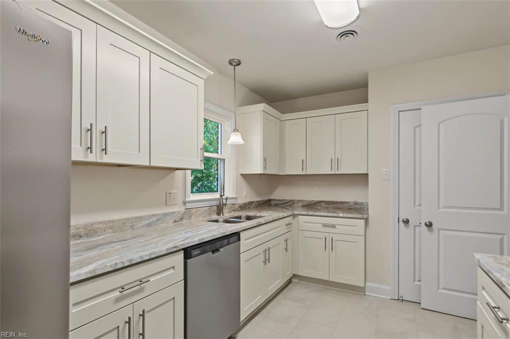 686 Winthrop Road Williamsburg VA 23185
