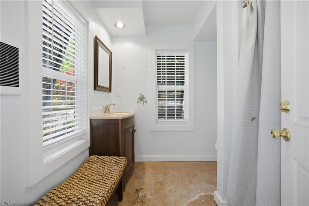 106 Ocean Breeze Drive Yorktown VA 23693