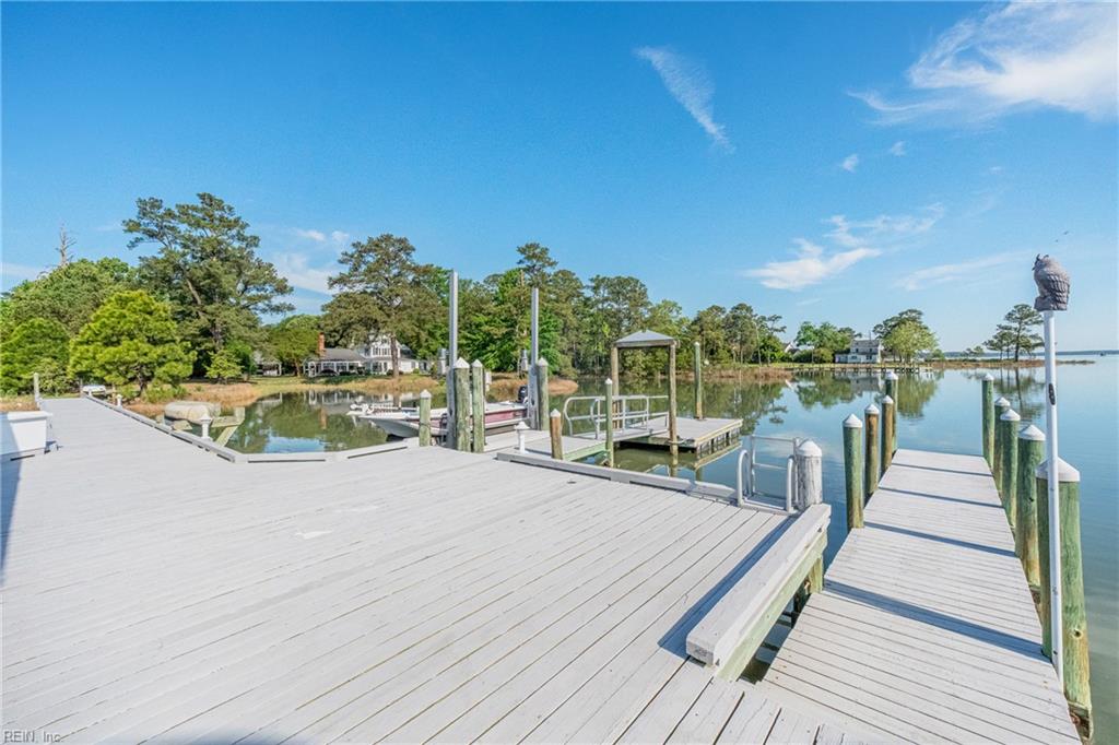 106 Ocean Breeze Drive Yorktown VA 23693