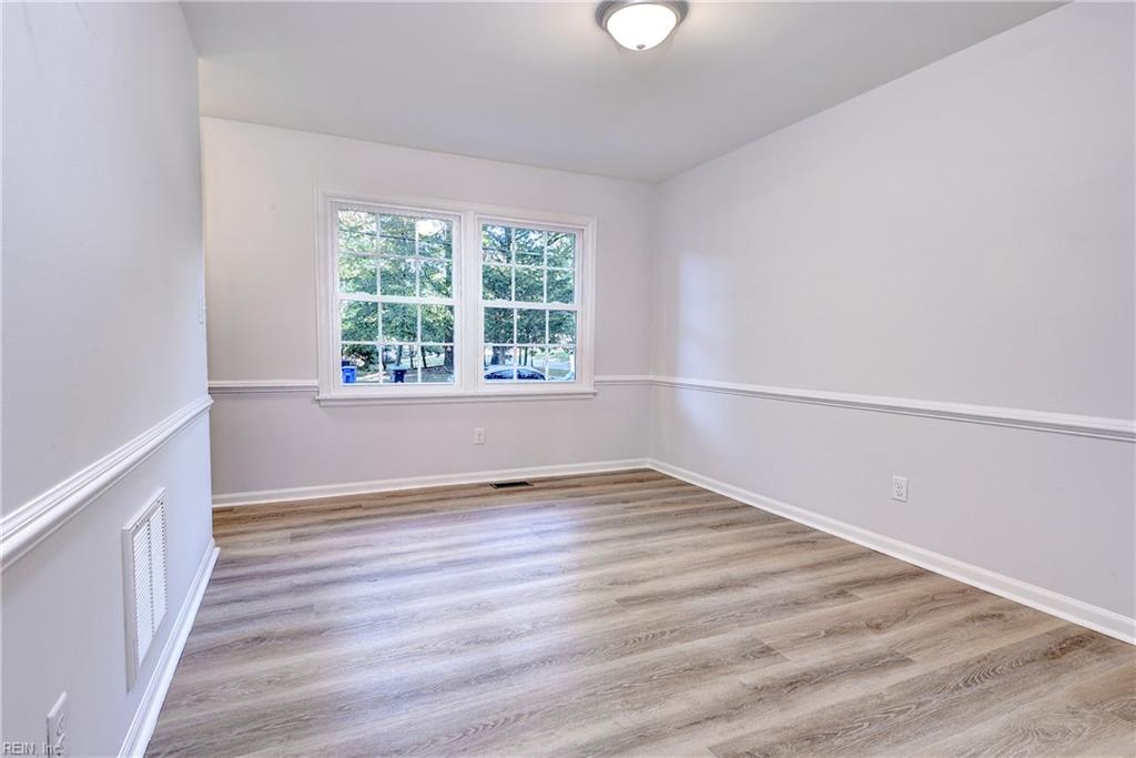 860 Alta Crescent Newport News VA 23608