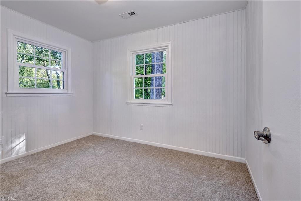 860 Alta Crescent Newport News VA 23608