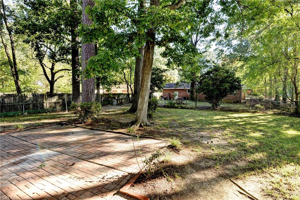 860 Alta Crescent Newport News VA 23608