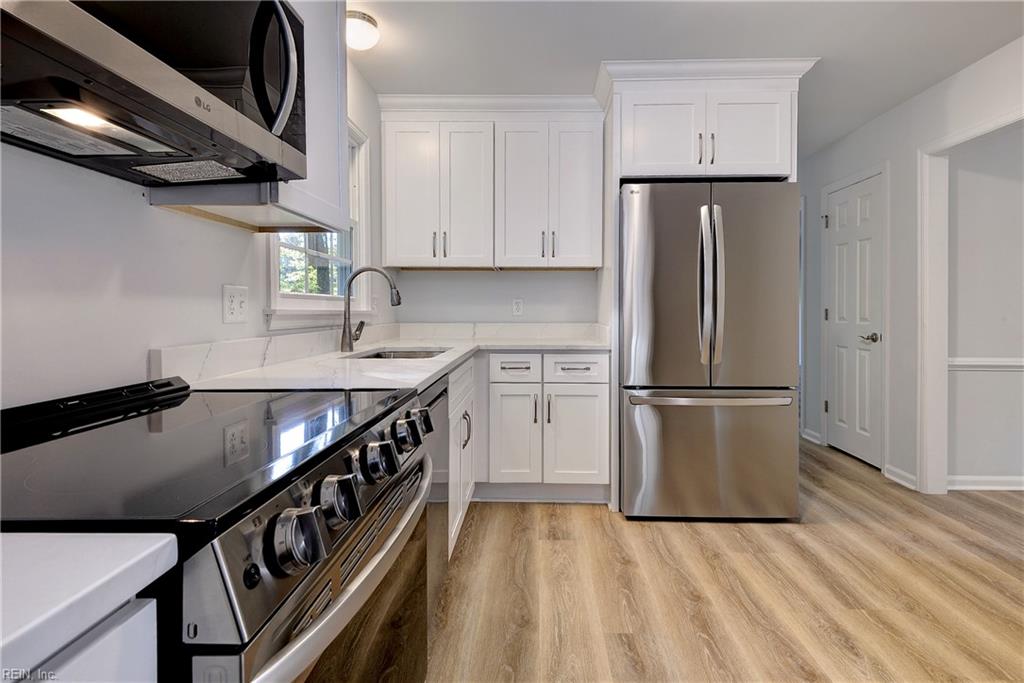 860 Alta Crescent Newport News VA 23608